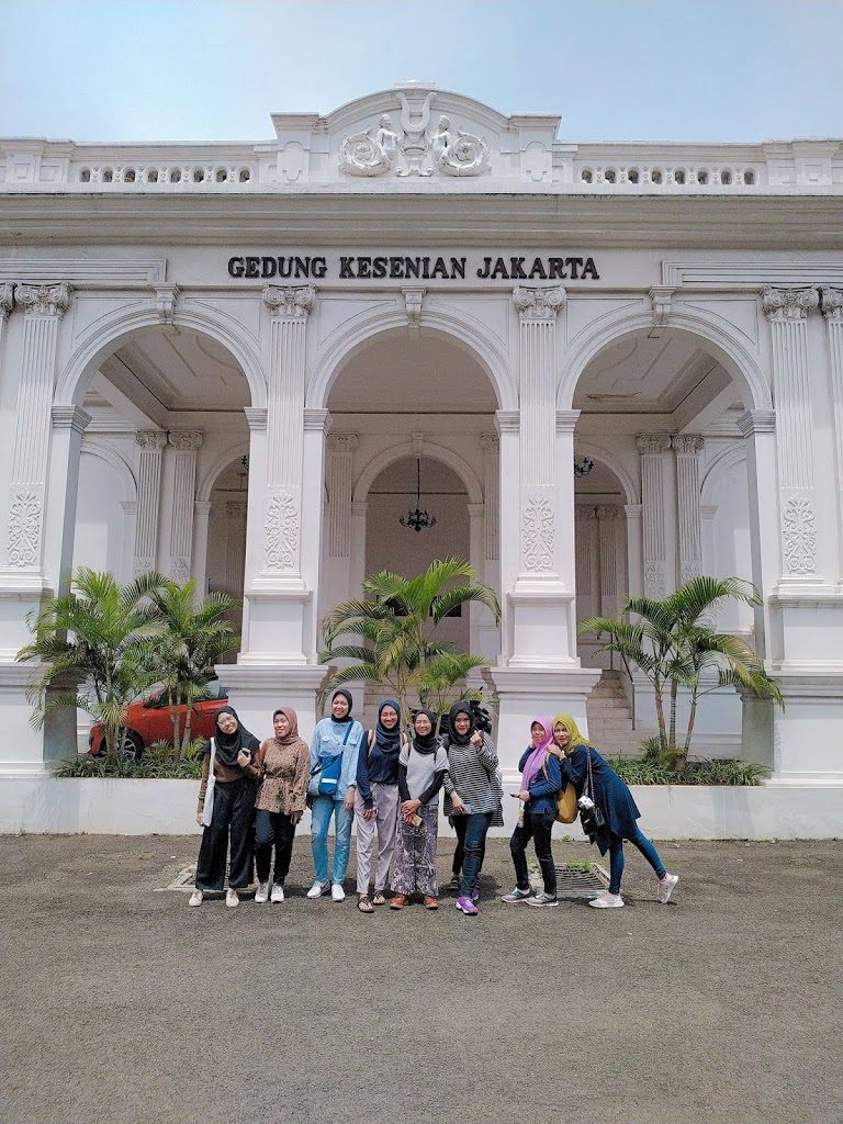 Kawasan Passer Baru Jakarta, dilanjutkan ke Gedung Kesenian Jakarta