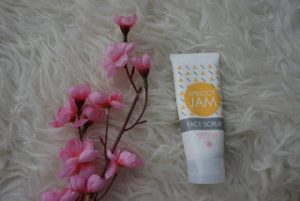 IMG 1472 300x201 - azariatika_review_skincare_emina