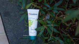 azariatika himalaya herbals purifying neem mask 9 300x169 - azariatika_himalaya_herbals_purifying_neem_mask_9