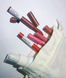 azariatika maybelline superstay ink crayon 3 255x300 - azariatika-lipstick-maybelline