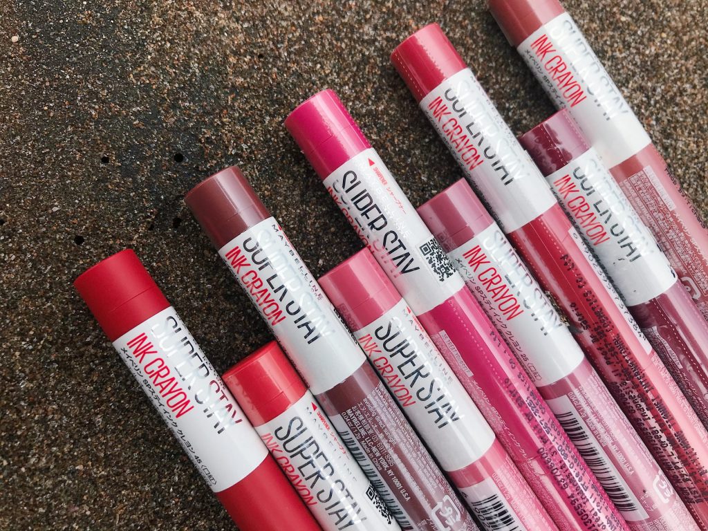 azariatika maybelline superstay ink crayon 9 scaled e1584528917605 1024x768 - Review Lipstick Terbaru Maybelline Super Stay Ink Crayon, Pilihan Shadesnya Banyak!