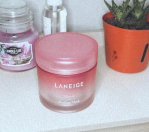 azariatika laneige clear c 300x266 - azariatika-laneige-clear-c